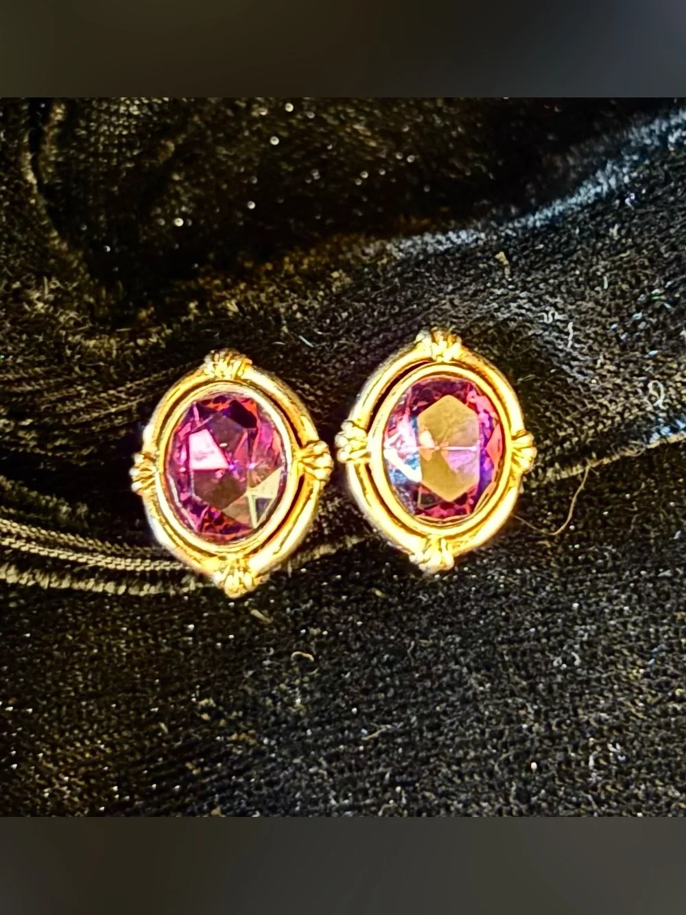 VINTAGE Lot purple Earrings Faux Amethyst Stamp TRIFARI and AVON clip on pierced
